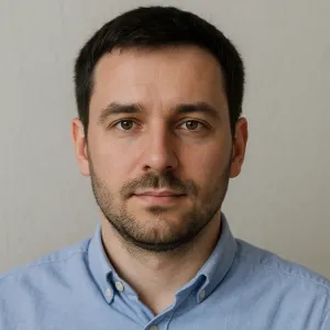 Autor Iwo Urbański