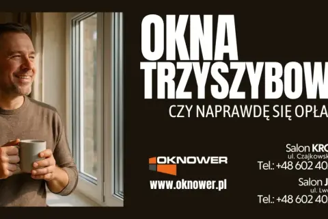 Uśmiechnięty mężczyzna z kubkiem kawy przy oknie. Reklama okna trzyszybowe.