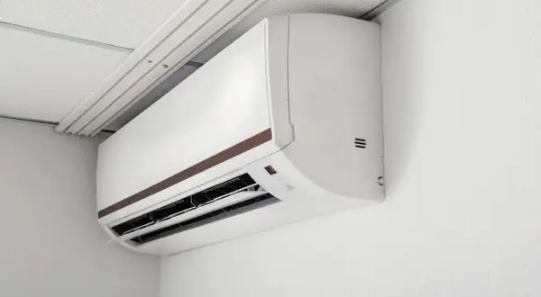 Jaki klimatyzator do mieszkania w bloku? Sprawdź najlepsze opcje i ceny