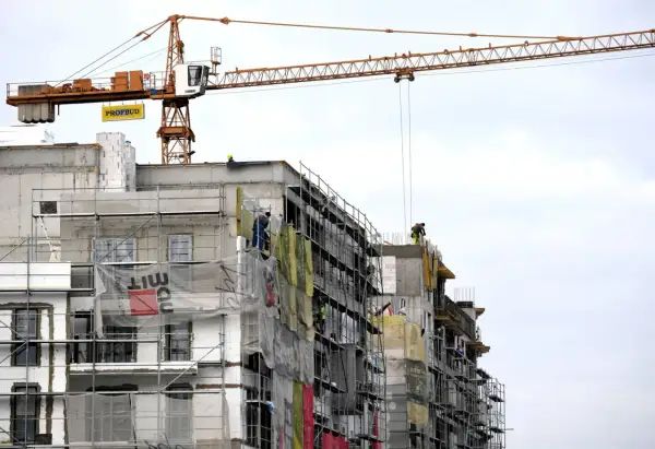 Ile zarabia deweloper na bloku? Zaskakujące fakty o zarobkach